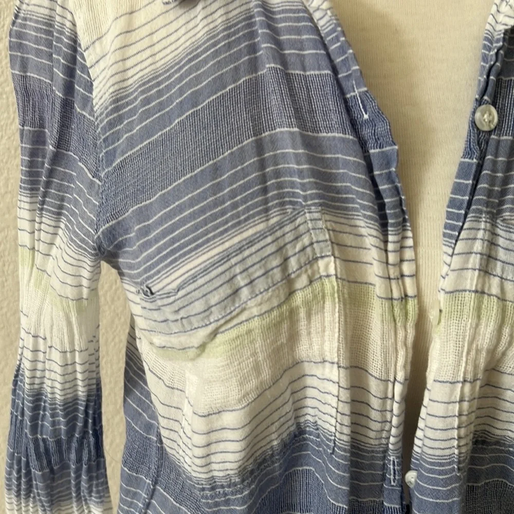 Splendid Beach Button Down - Picture 2 of 3